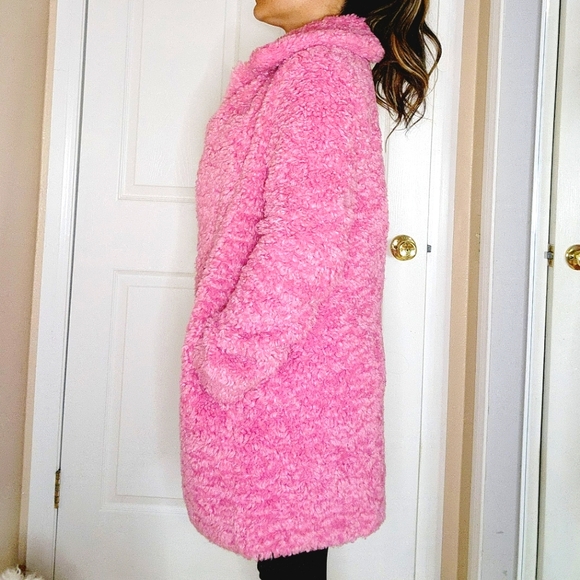 FUCHSIA FAUX SUEDE GUESSS E COAT - Picture 4 of 9
